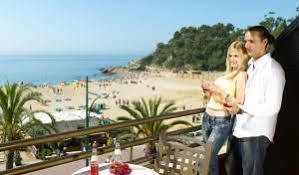 Almirall * Lloret de Mar